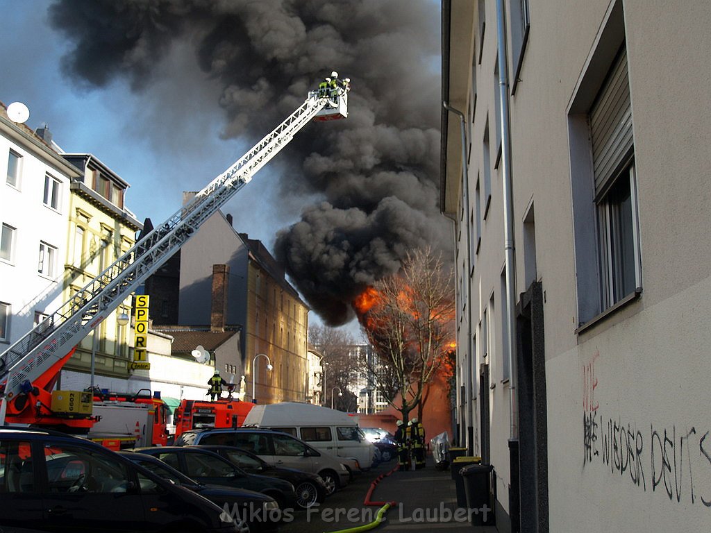 Feuer 4 Brand Gilden Brauerei Koeln Muelheim P133.JPG